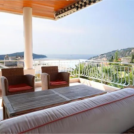 Bagatelle Apartment